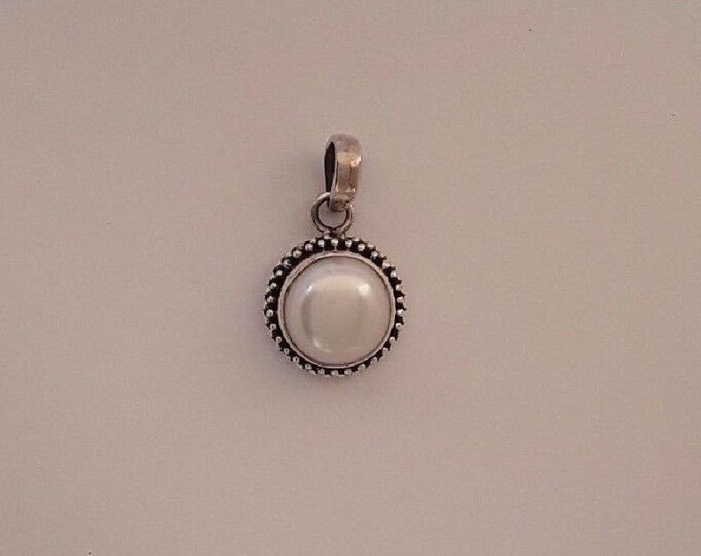 AGNES CREATIONS / JOLI PENDENTIF EN ARGENT 925 & PERLE BLANCHE