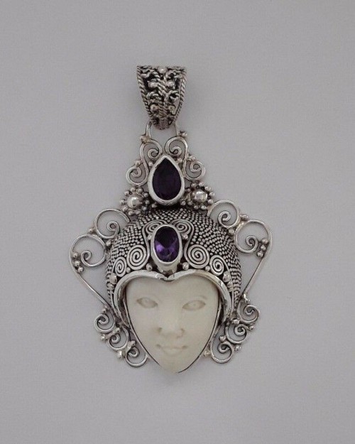 AGNES CREATIONS / SUBLIME PENDENTIF ARGENT 925 & MASQUE OS SCULPTE & AMETHYSTES