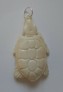 AGNES CREATIONS / PENDENTIF MIXTE TORTUE DE MER EN OS SCULPTE MAIN 