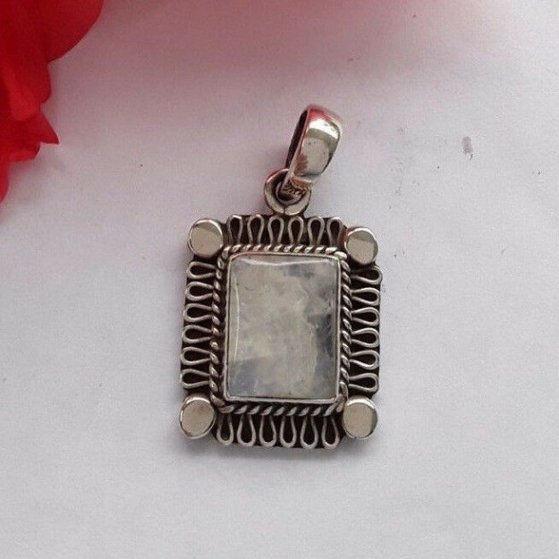  AGNES CREATIONS // JOLI PENDENTIF MODERNE EN ARGENT 925 ORNE PIERRE DE LUNE