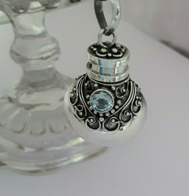 AGNES CREATIONS // RARE PENDENTIF FLACON PARFUM ARGENT 925 & TOPAZE BLEUE