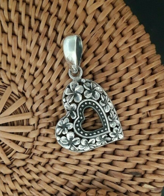 BEAU PENDENTIF EN ARGENT 925 COEUR / SAINT VALENTIN