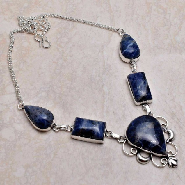 Collier femme Ethnique ornée Sodalite Argent plaqué