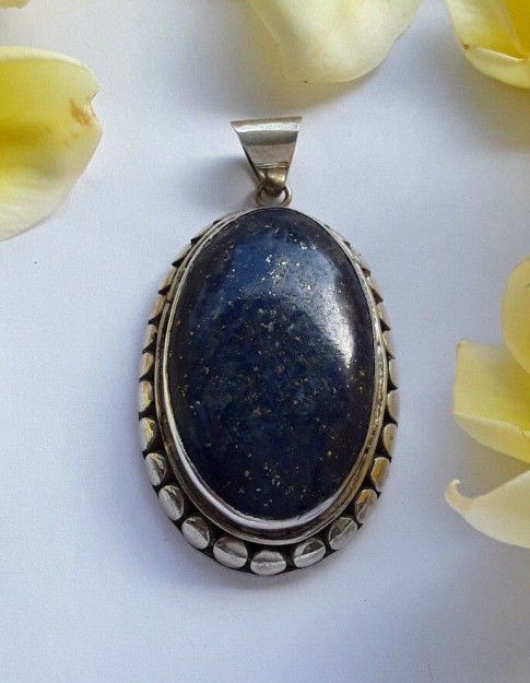 PENDENTIF MEDAILLON EN ARGENT 925 ORNE DE LAPIS LAZULI