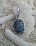 Pendentif médaillon orné d'une Sodalite naturelle Argent 925