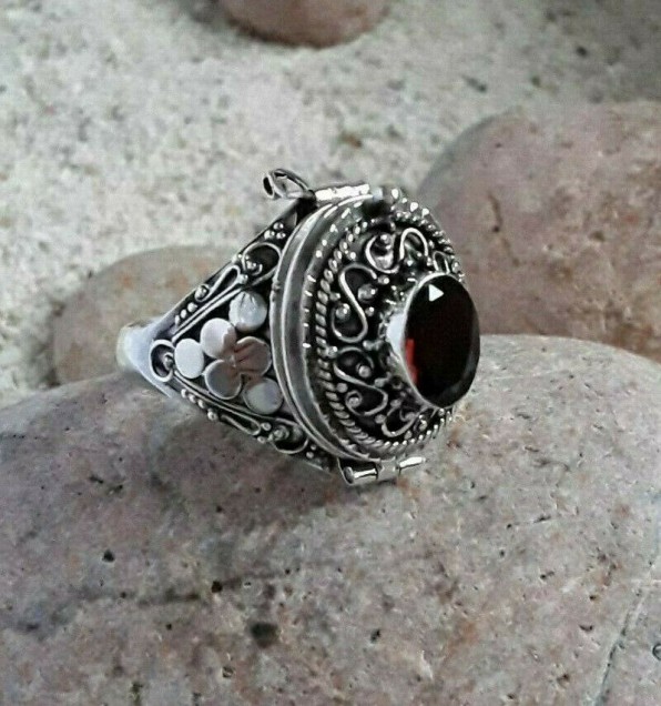 BAGUE MIXTE POISON A SECRET ARGENT 925 & GRENAT - TAILLE 58