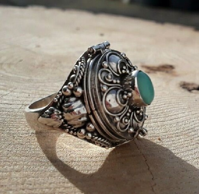 BAGUE POISON à SECRET OUVRANTE ARGENT 925 &TURQUOISE TAILLE 56