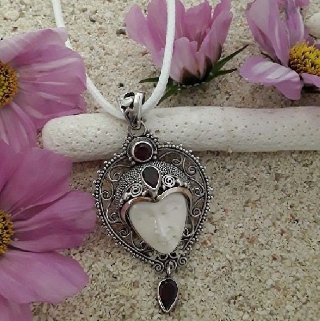 BEAU PENDENTIF EN ARGENT 925 LIBELLULE ORNE GRENAT