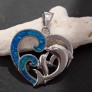 Pendentif Coeur & Dauphin orné d' Opale bleue en Argent 925