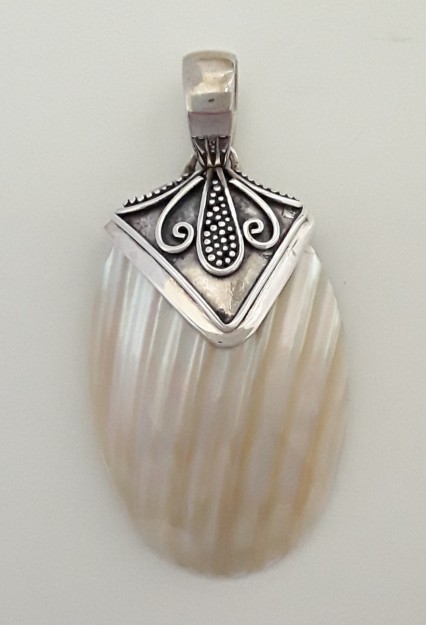 ELEGANT PENDENTIF EN ARGENT 925 & NACRE