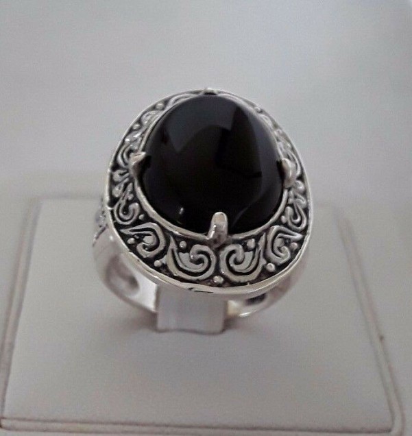 AGNES CREATIONS / BELLE BAGUE FEMME EN ARGENT 925 ONYX TAILLE 52