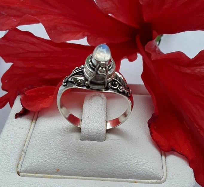 AGNES CREATIONS /BAGUE OUVRANTE POISON SECRET ARGENT 925 & PIERRE LUNE TAILLE 55