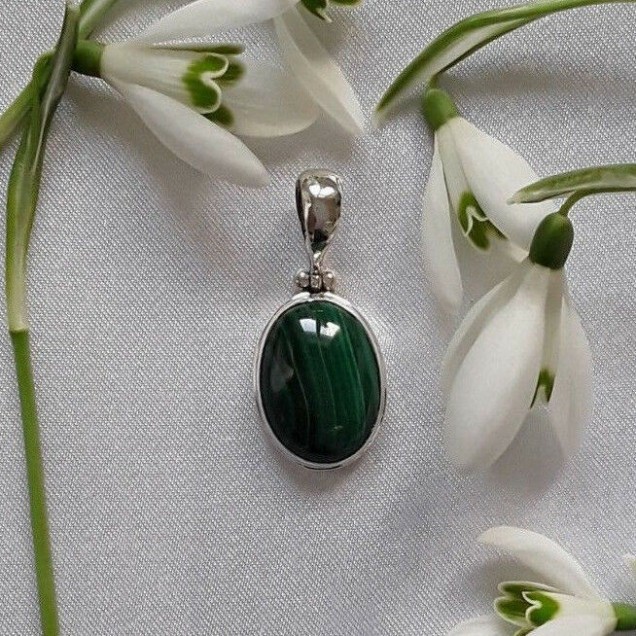  AGNES CREATIONS // Joli Pendentif Femme chic en argent 925 orné d'une Malachite