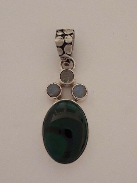 JOLI PENDENTIF VINTAGE EN ARGENT 925 ORNE DE MALACHITES