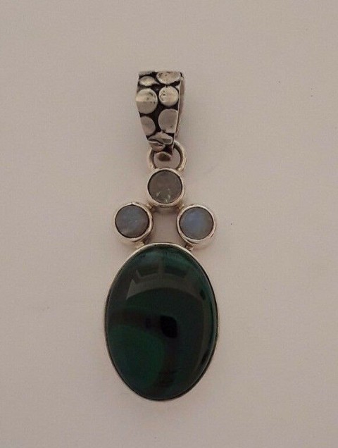  AGNES CREATIONS / JOLI PENDENTIF VINTAGE EN ARGENT 925 ORNE DE MALACHITES 