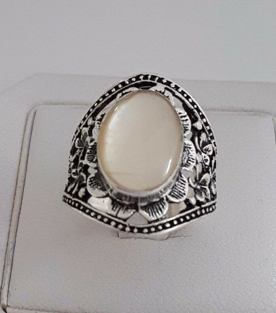 AGNES CREATIONS / BELLE BAGUE FEMME EN ARGENT 925 ORNEE PIERRE DE LUNE TAILLE 53