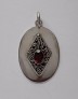 AGNES CREATIONS / BEAU PENDENTIF OVAL EN ARGENT 925 ORNE D'UNE AMETHYSTE