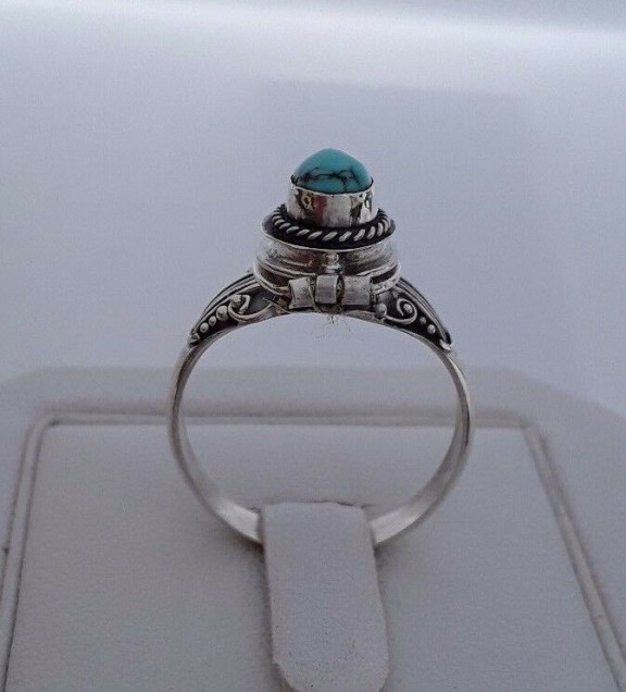 AGNES CREATIONS // BAGUE POISON à SECRET ARGENT 925 ORNEE TURQUOISE TAILLE 55