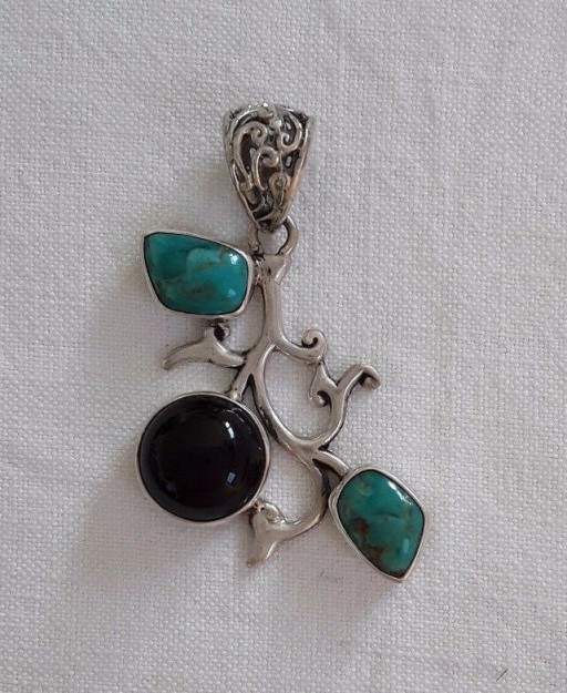 AGNES CREATIONS // BEAU PENDENTIF VINTAGE ARGENT 925 ORNE ONYX & TURQUOISES